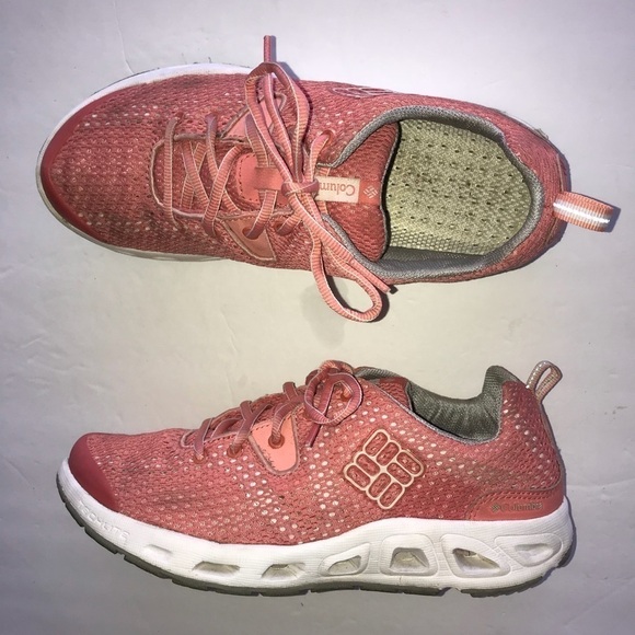 Columbia Shoes - Columbia Light Coral Sneakers Tennis Shoes 9